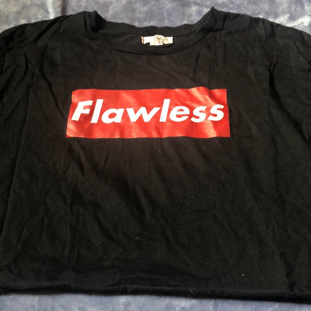 Long sleeve "flawless" crop top